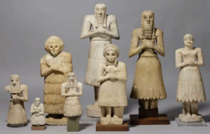 Шумерские статуэтки, ок. 2900–2500 гг. до н. э.,